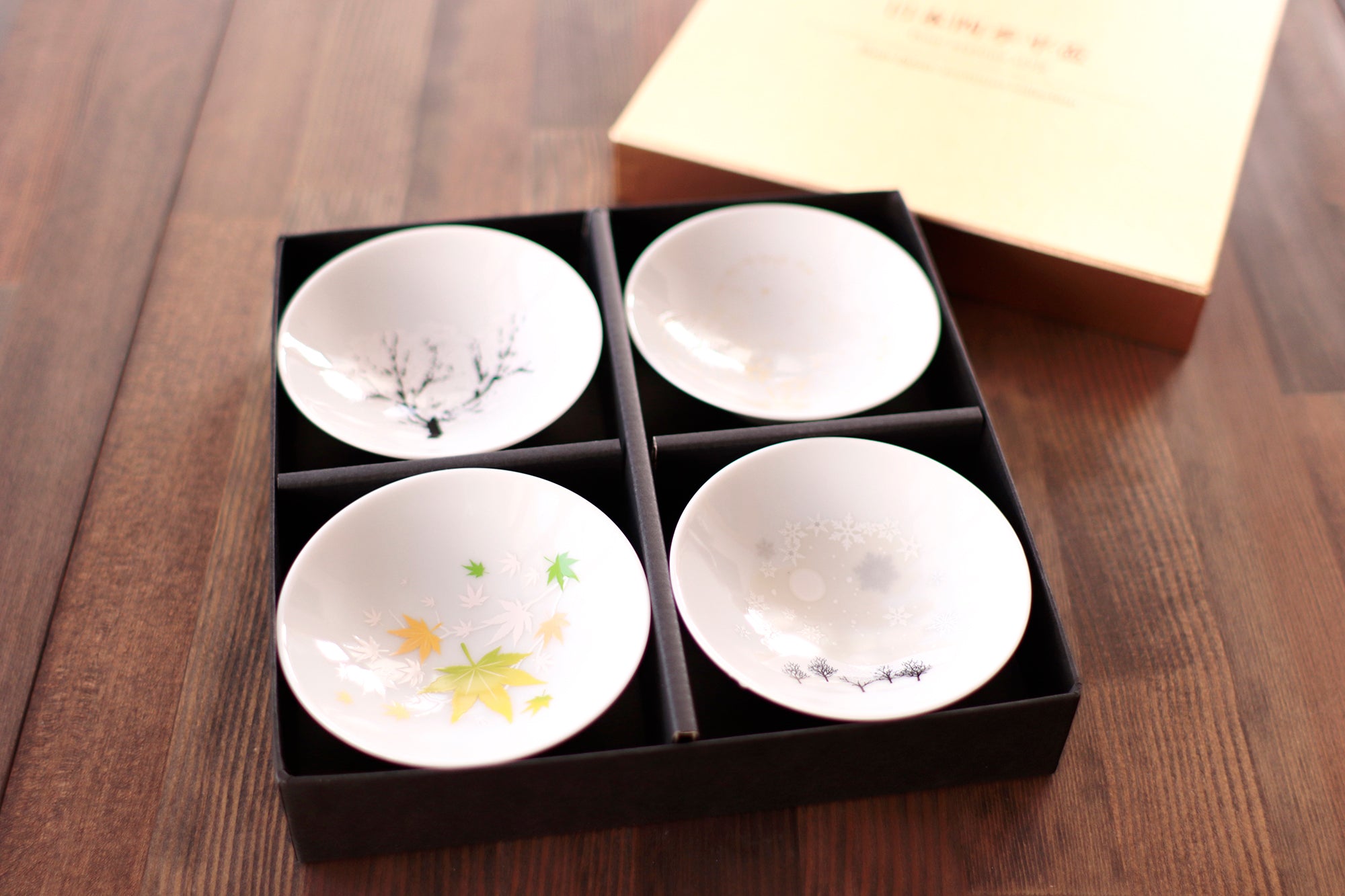 預訂|全港免運|丸モ高木陶器 - MARUMO TAKAGI 冷感四季陶瓷清酒杯套裝 白平盃|一套4隻 (70ml)|送禮自用佳品【約10-15個工作日內寄出】