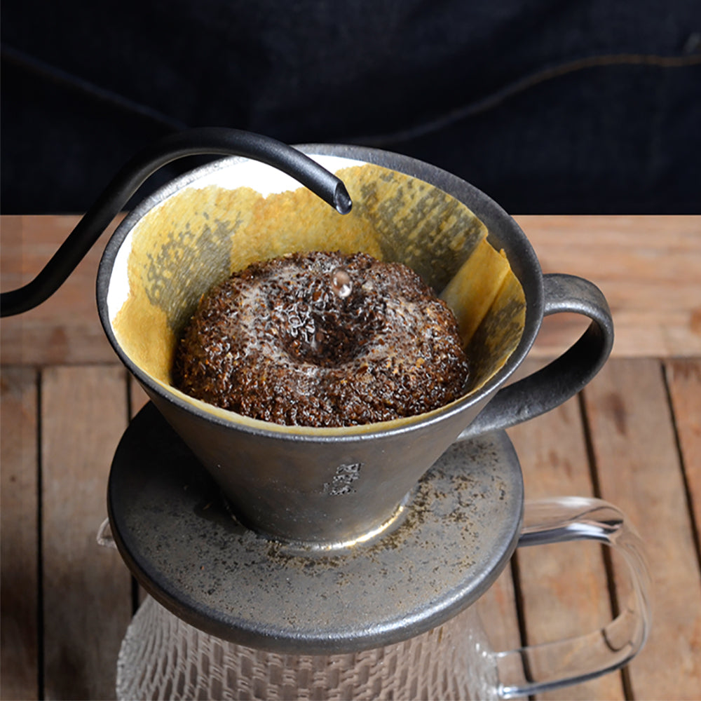 現貨|全港免運|河野流 - 文京手作陶瓷咖啡濾杯 Coffee Dripper 1-2杯 木質盒裝|每個鐵釉紋理獨一無二【送一包HARIO V60 VCF-01濾紙 100張】