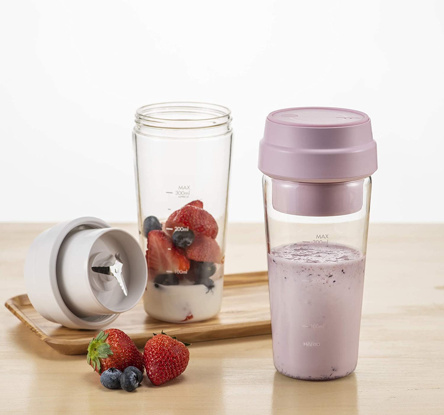 (預訂|全港免運) HARIO 電動冰沙機 Electric Smoothie Maker ESJ-300 【約10-15個工作日內寄出】 - Premium Mall HK