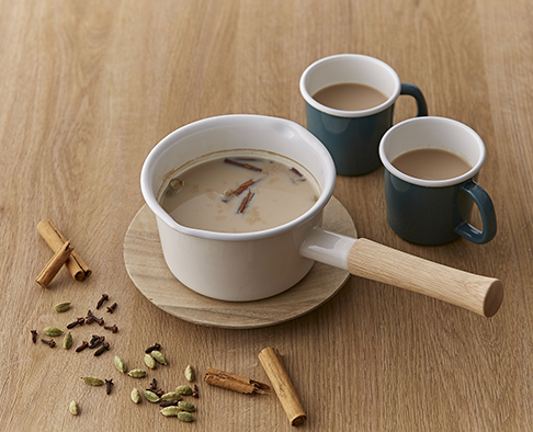 (預訂|全港免運) 日本 富士琺瑯 FUJIHORO (Honey Ware) Cotton系列 單柄附蓋琺瑯牛奶鍋 (14cm/16cm)【約10-15個工作日內寄出】