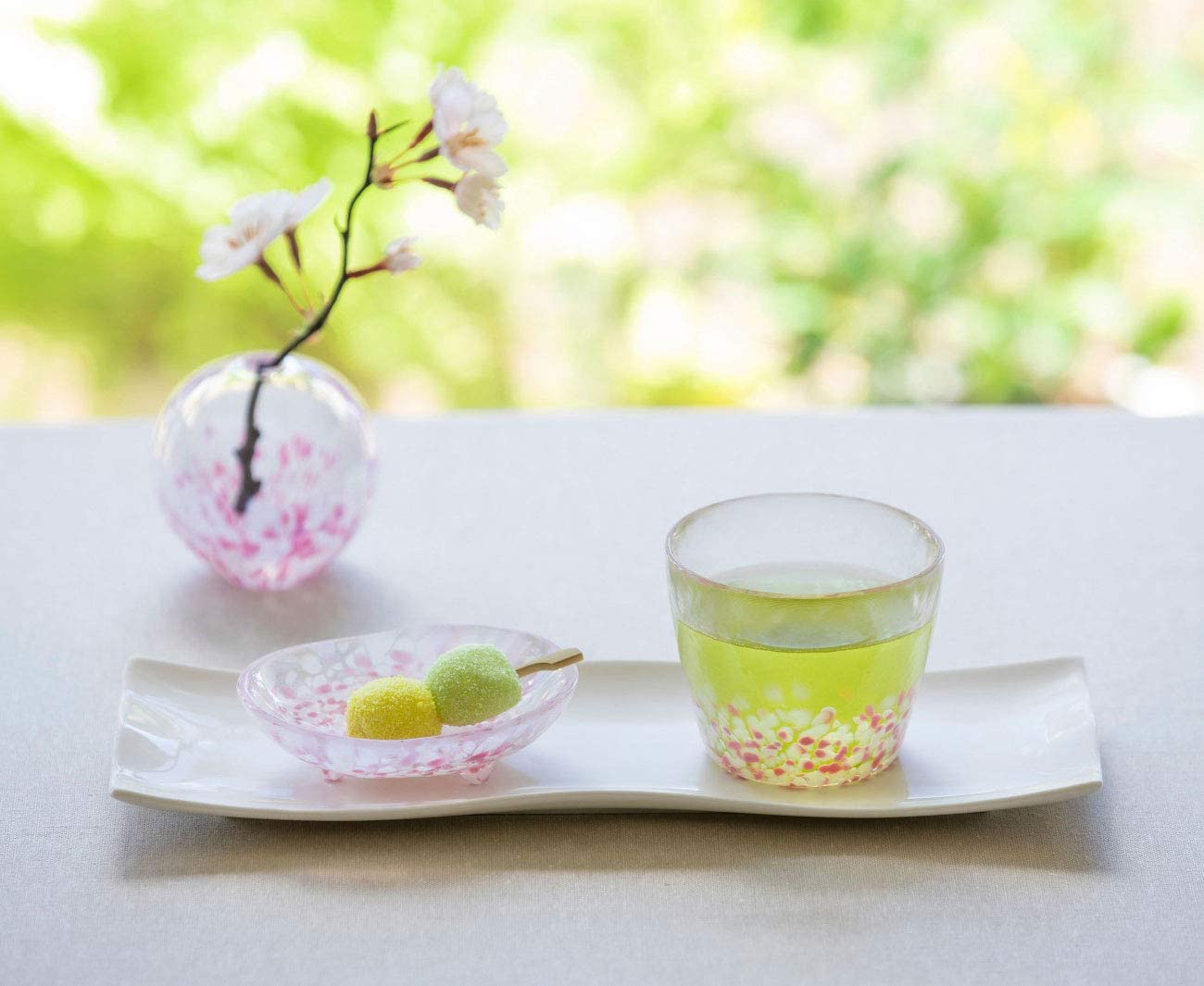 預訂|全港免運|Aderia - 津輕 日本製玻璃花瓶 彩手鞠小花瓶 櫻花花瓣【約10-15個工作日內寄出】