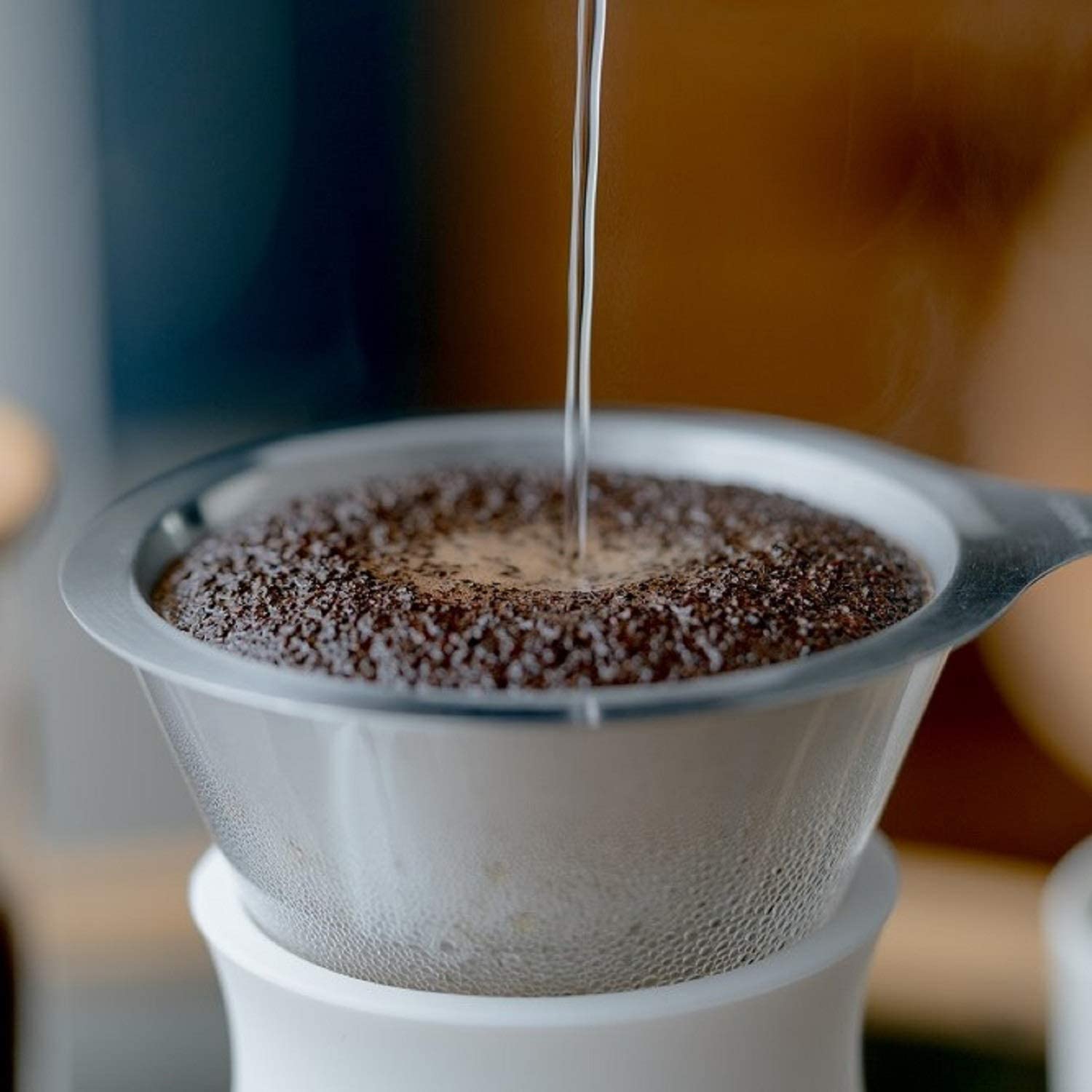 預訂｜全港免運｜HARIO - "Simply HARIO系列" 金屬濾杯手沖壺組 400ml (S-GCM-40-W)【平行進口｜約10-15個工作日內寄出】