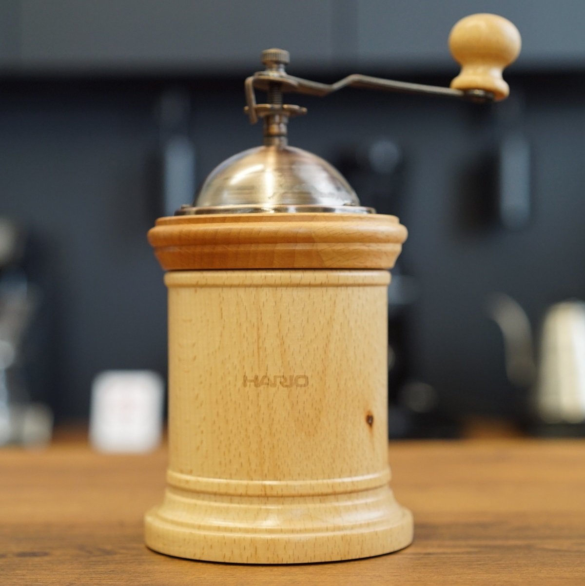 (預訂｜全港免運) HARIO 40g容量 自然原創手搖/手動磨咖啡豆機 Coffee Mill CM-502C【約10-15個工作日內寄出】 - Premium Mall HK