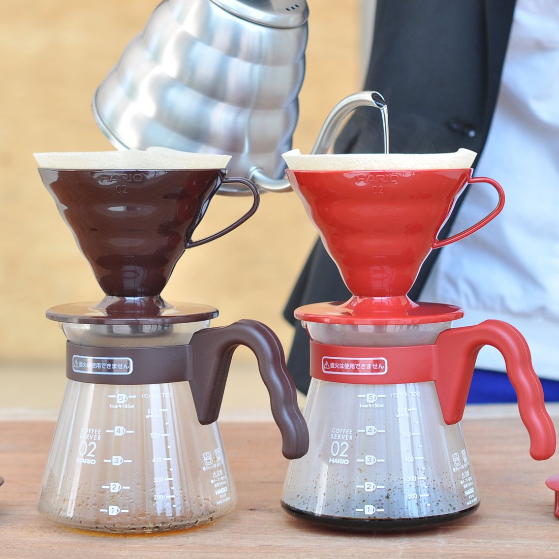 (現貨｜全港免運) HARIO V60 膠濾杯 濾泡咖啡壺組/滴漏咖啡壺組 套裝 含40張濾紙 V60 Coffee Server 02 Set VCSD-02【平行進口】 - Premium Mall HK