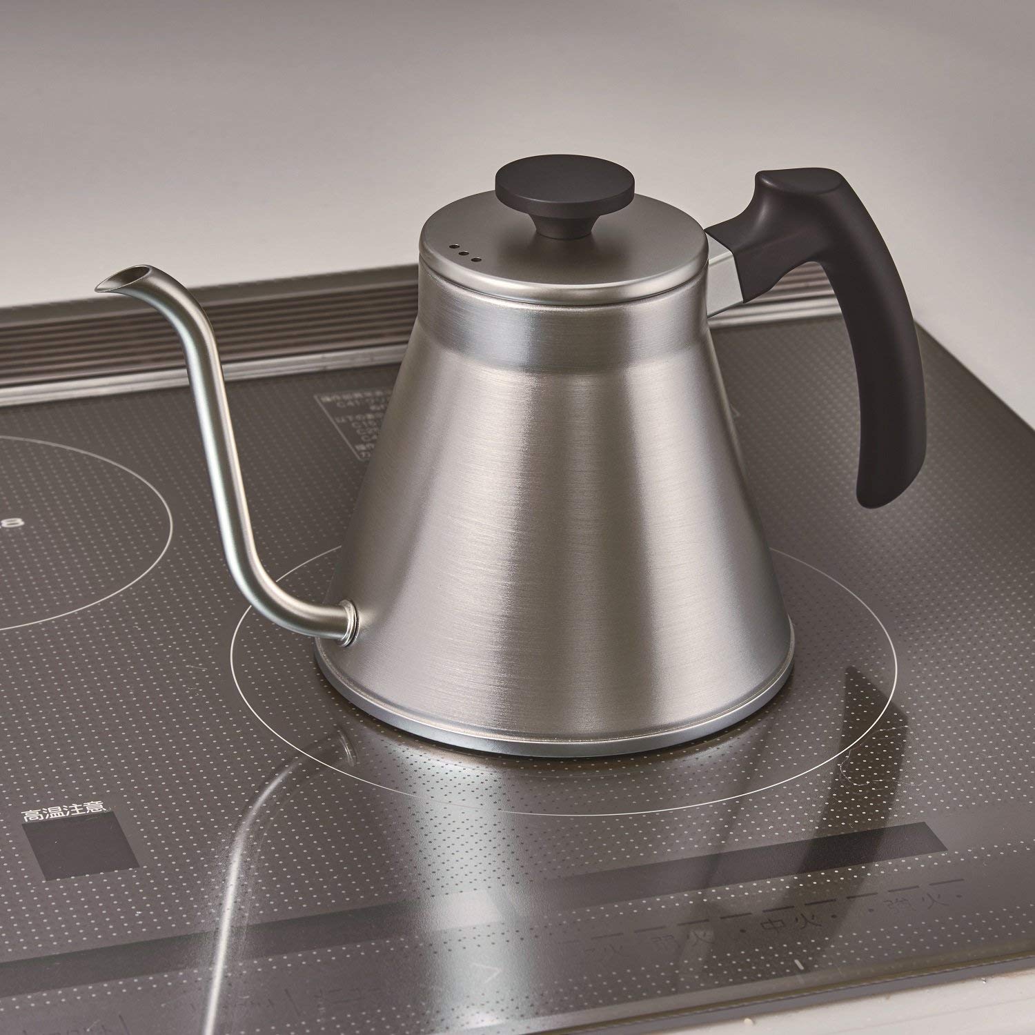 (預訂｜全港免運) HARIO 日本製 FIT版 V60不銹鋼細口咖啡手沖壺 Drip Kettle (800ml) VKF-120【約10-15個工作日內寄出】 - Premium Mall HK