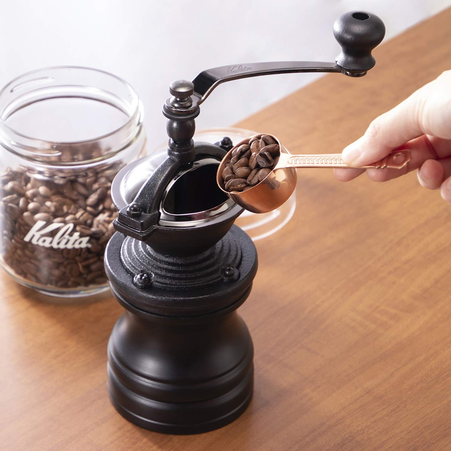 (預訂｜全港免運) Kalita 經典圓頂細身造形 手搖/手動磨咖啡豆機 Round Slim Mill【約10-15個工作日內寄出】 - Premium Mall HK