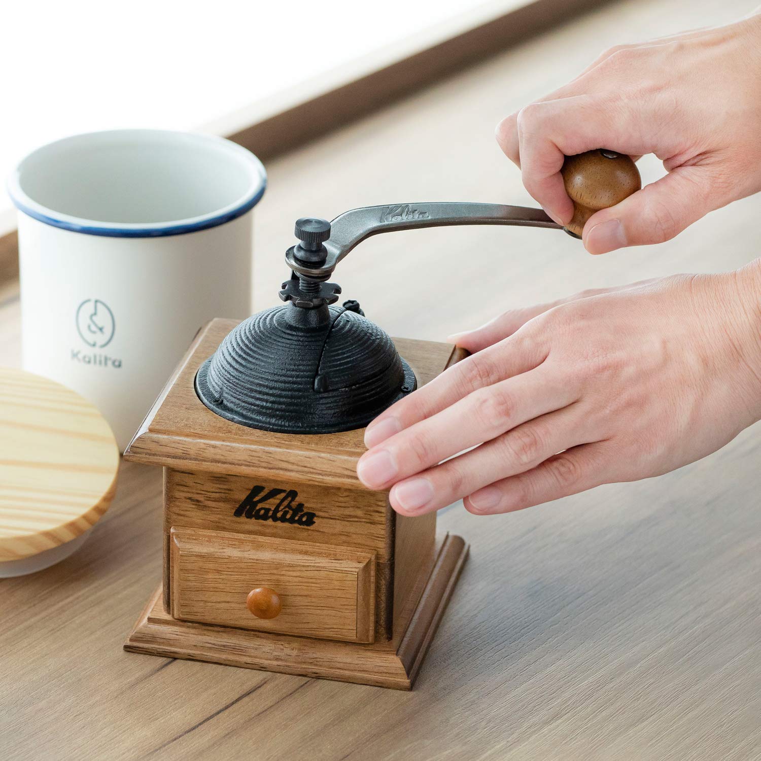 (預訂｜全港免運) Kalita 圓頂方型 手搖/手動磨咖啡豆機 Dome Mill【約10-15個工作日內寄出】 - Premium Mall HK