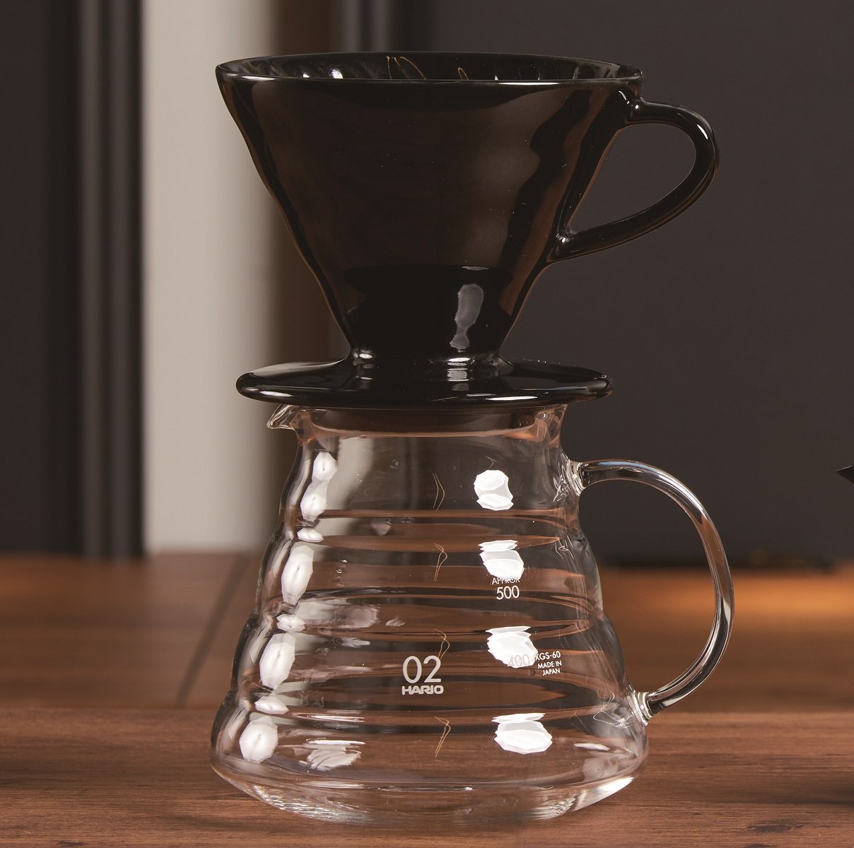 (預訂｜全港免運) HARIO V60 02 陶瓷咖啡濾杯 Ceramic Dripper 1-4杯 KDC-02-B (KASUYA 粕谷哲 Model )【約10-15個工作日內寄出】 - Premium Mall HK