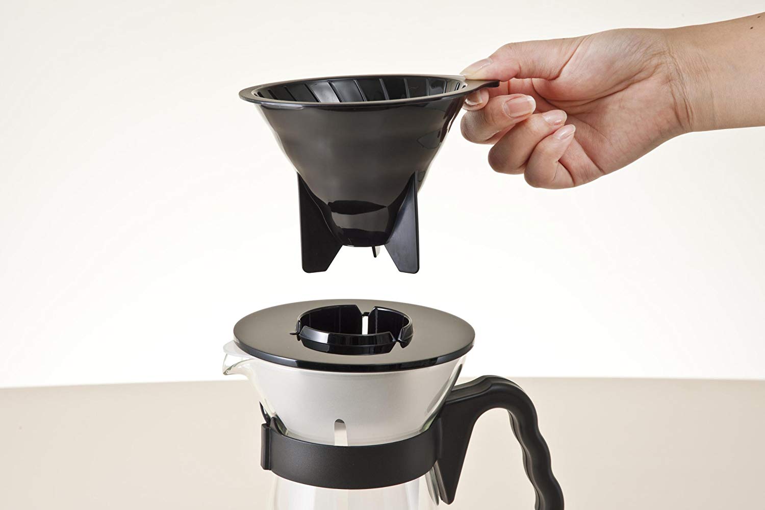 (預訂｜全港免運) HARIO V60 冰冷咖啡 咖啡壺套裝 V60 Ice-coffee Maker (2-4杯) VIC-02B【約10-15個工作日內寄出】 - Premium Mall HK